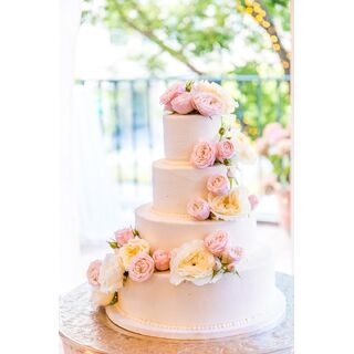 Bánh Cưới Trắng 3 Tầng